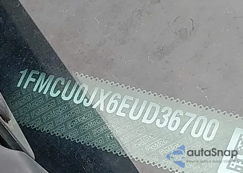 2014 Ford Escape Titanium z USA, uszkodzony, nr VIN 1FMCU0JX6EUD36700